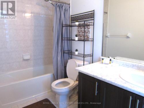 1685 Emberton Way, Innisfil, ON - Indoor Photo Showing Bathroom