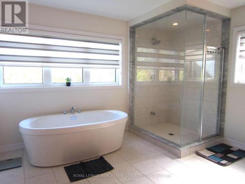 1685 Emberton Way, Innisfil, ON - Indoor Photo Showing Bathroom