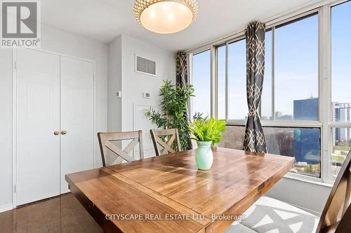 1204 - 2901 Kipling Avenue, Toronto, ON - Indoor Photo Showing Dining Room