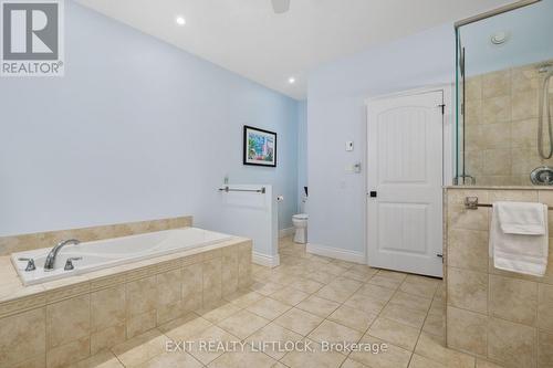 169 Dutch Line Road W, Galway-Cavendish And Harvey, ON - Indoor Photo Showing Bathroom