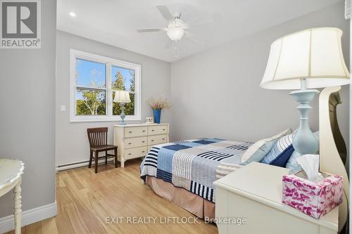 169 Dutch Line Road W, Galway-Cavendish And Harvey, ON - Indoor Photo Showing Bedroom