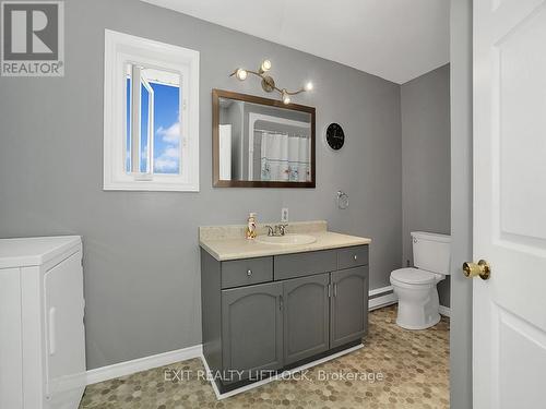 5137 Boundary Road E, Hamilton Township (Bewdley), ON - Indoor Photo Showing Bathroom