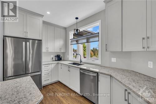 1303 Country Lane, North Dundas, ON - Indoor Photo Showing Kitchen With Double Sink With Upgraded Kitchen