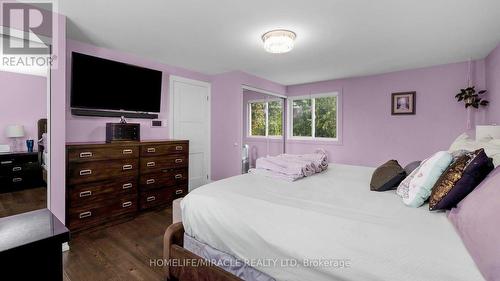 10 Highland Trail, Brampton, ON - Indoor Photo Showing Bedroom