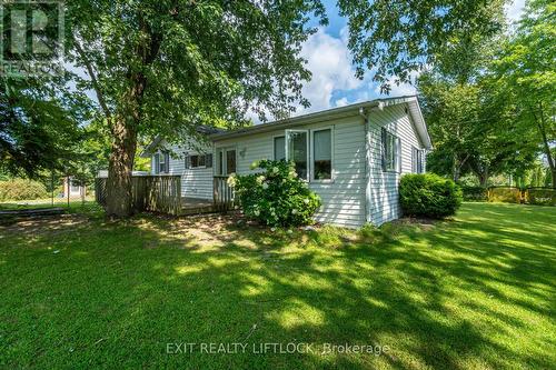 6 Woods Avenue, Kawartha Lakes, ON - Outdoor