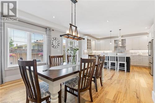 363 Walton Street, Oakville, ON - Indoor Photo Showing Dining Room