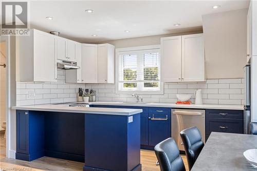 363 Walton Street, Oakville, ON - Indoor Photo Showing Kitchen