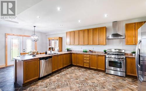 295089 8Th Line, Amaranth, ON - Indoor Photo Showing Kitchen With Double Sink