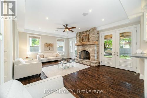 397 Bentley Road, Oakville, ON - Indoor Photo Showing Living Room With Fireplace