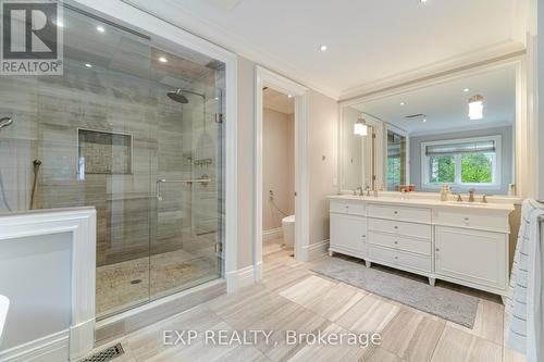 397 Bentley Road, Oakville, ON - Indoor Photo Showing Bathroom