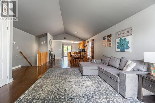 677 Golf Course Road, Douro-Dummer, ON - Indoor Photo Showing Living Room