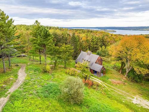 ExtÃ©rieur - 58 Ch. Taylor, Austin, QC - Outdoor With Body Of Water With View