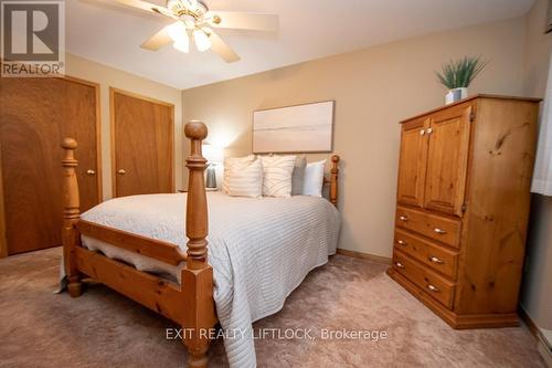 102 - 920 Ford Street, Peterborough (Monaghan), ON - Indoor Photo Showing Bedroom