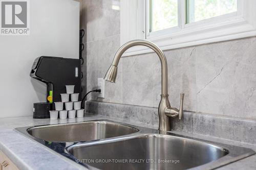 238 Church Street, Georgina, ON - Indoor Photo Showing Kitchen With Double Sink