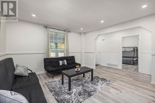 238 Church Street, Georgina, ON - Indoor Photo Showing Living Room