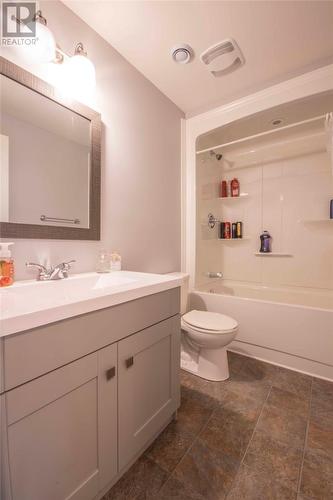 36 Dunrobin Street, Mount Pearl, NL - Indoor Photo Showing Bathroom