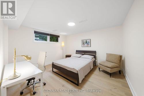 12 Blue Ridge Road, Toronto, ON - Indoor Photo Showing Bedroom