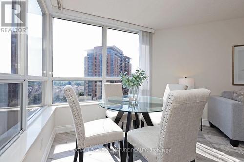 814 - 10 Northtown Way, Toronto (Willowdale East), ON - Indoor Photo Showing Dining Room