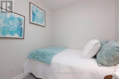 814 - 10 Northtown Way, Toronto (Willowdale East), ON - Indoor Photo Showing Bedroom