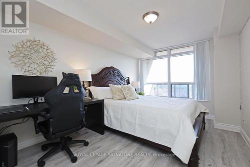 814 - 10 Northtown Way, Toronto (Willowdale East), ON - Indoor Photo Showing Bedroom