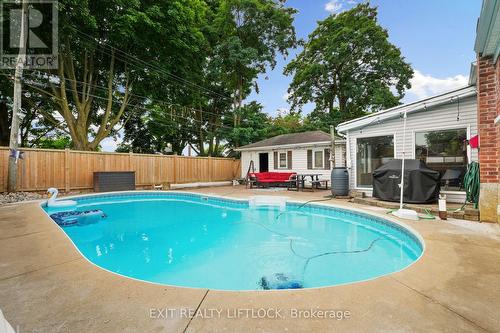 647 Bellaire Street, Peterborough (Otonabee), ON - Outdoor With In Ground Pool With Backyard