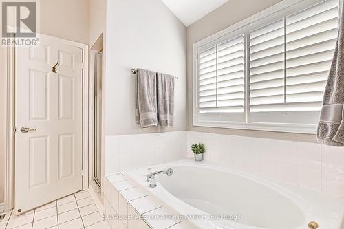 13 - 13 Barker Boulevard, Collingwood, ON - Indoor Photo Showing Bathroom