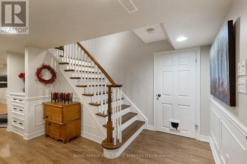 1038 Old Oak Drive, Oakville, ON - Indoor Photo Showing Other Room