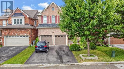 78 Laurier Avenue W, Richmond Hill, ON - Outdoor With Facade