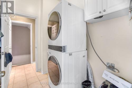 78 Laurier Avenue W, Richmond Hill, ON - Indoor Photo Showing Laundry Room