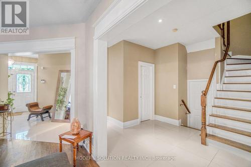 78 Laurier Avenue W, Richmond Hill, ON - Indoor Photo Showing Other Room