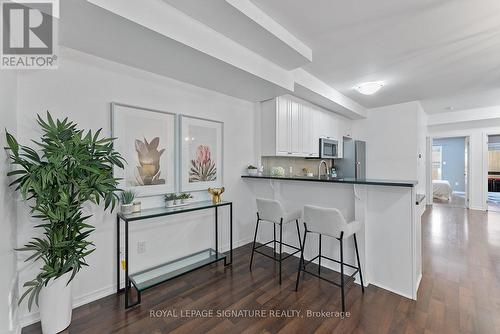 104 - 17 Coneflower Crescent, Toronto (Westminster-Branson), ON - Indoor Photo Showing Kitchen