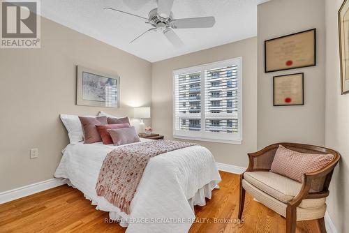 702 - 12 Rean Drive, Toronto (Bayview Village), ON - Indoor Photo Showing Bedroom