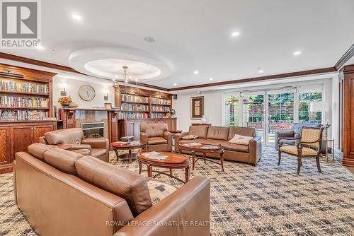 702 - 12 Rean Drive, Toronto (Bayview Village), ON - Indoor Photo Showing Living Room