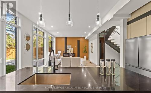 98 Bobmar Road, Toronto, ON - Indoor Photo Showing Kitchen