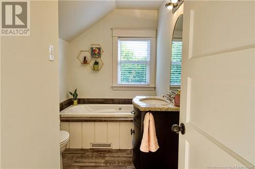 1410 Red Head Road, Saint John, NB - Indoor Photo Showing Bathroom