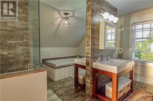 1410 Red Head Road, Saint John, NB - Indoor Photo Showing Bathroom