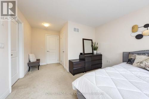 136 Countryman Road, East Gwillimbury, ON - Indoor Photo Showing Bedroom