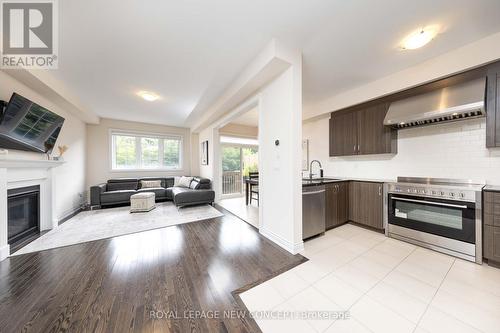 136 Countryman Road, East Gwillimbury (Sharon), ON - Indoor With Fireplace