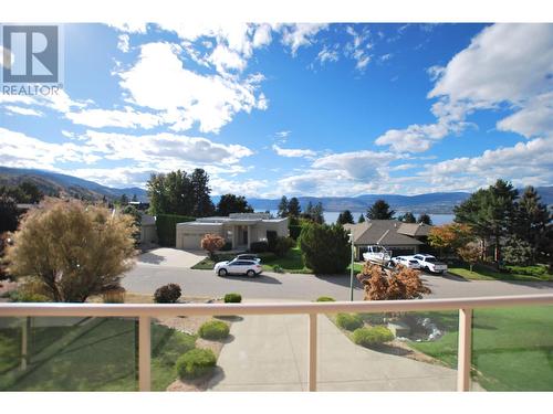 307 Sandpiper Court, Kelowna, BC - Outdoor With View