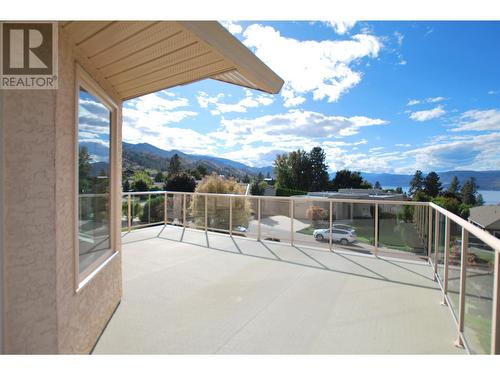 307 Sandpiper Court, Kelowna, BC - Outdoor With View With Exterior