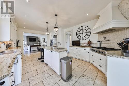 1359 Sedgewick Crescent, Oakville (Bronte East), ON - Indoor Photo Showing Kitchen With Double Sink With Upgraded Kitchen