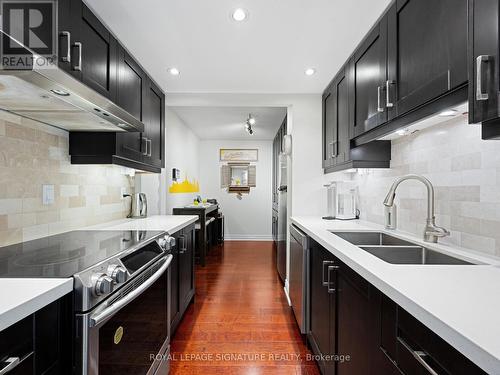 2201 - 299 Mill Road, Toronto (Markland Wood), ON - Indoor Photo Showing Kitchen With Double Sink With Upgraded Kitchen