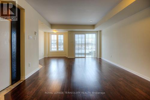 37 - 2441 Greenwich Drive, Oakville (West Oak Trails), ON - Indoor Photo Showing Other Room