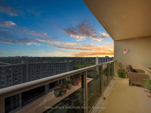 2201-299 Mill Rd, Toronto, ON - Outdoor With Balcony With View