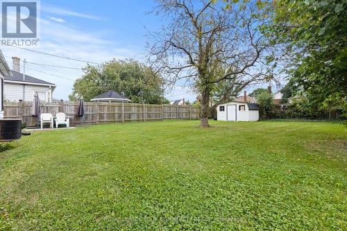 85 Albert Street W, Thorold, ON - Outdoor With Backyard