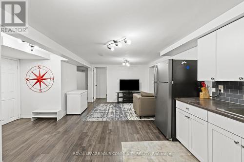 85 Albert Street W, Thorold, ON - Indoor Photo Showing Kitchen