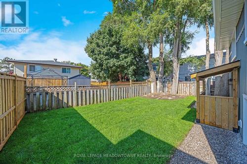 402 Pinetree Crescent, Cambridge, ON - Outdoor