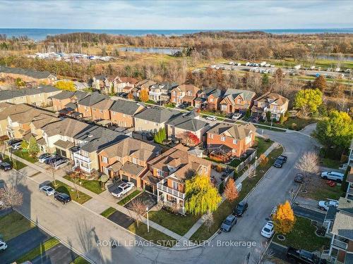 4 Cardiff Lane, Hamilton, ON - Outdoor With View