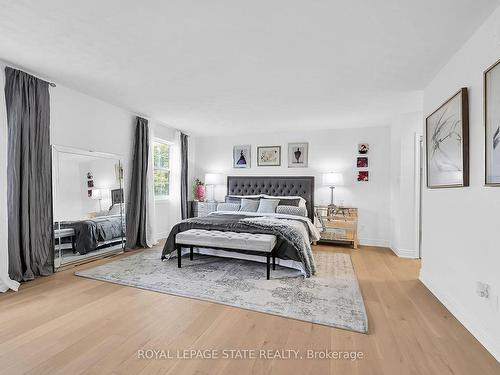 138 Lavender Dr, Hamilton, ON - Indoor Photo Showing Bedroom