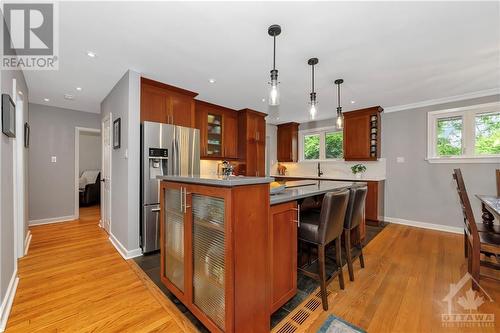 2149 Queensgrove Road, Ottawa, ON - Indoor Photo Showing Kitchen With Upgraded Kitchen